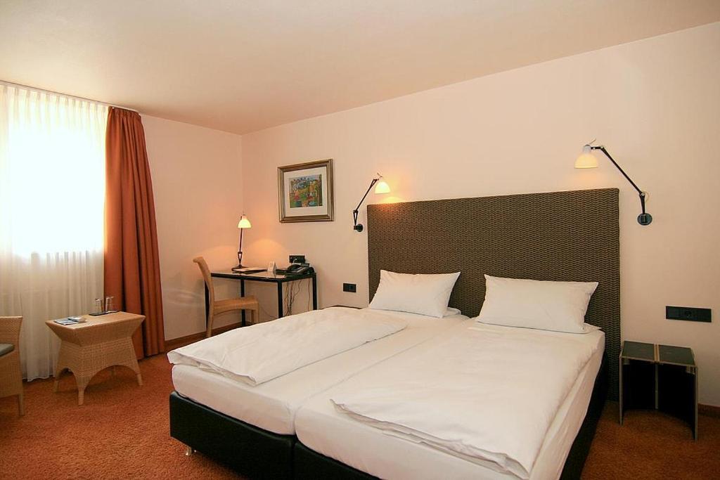 Hotel Dammuehle Marburg ภายนอก รูปภาพ